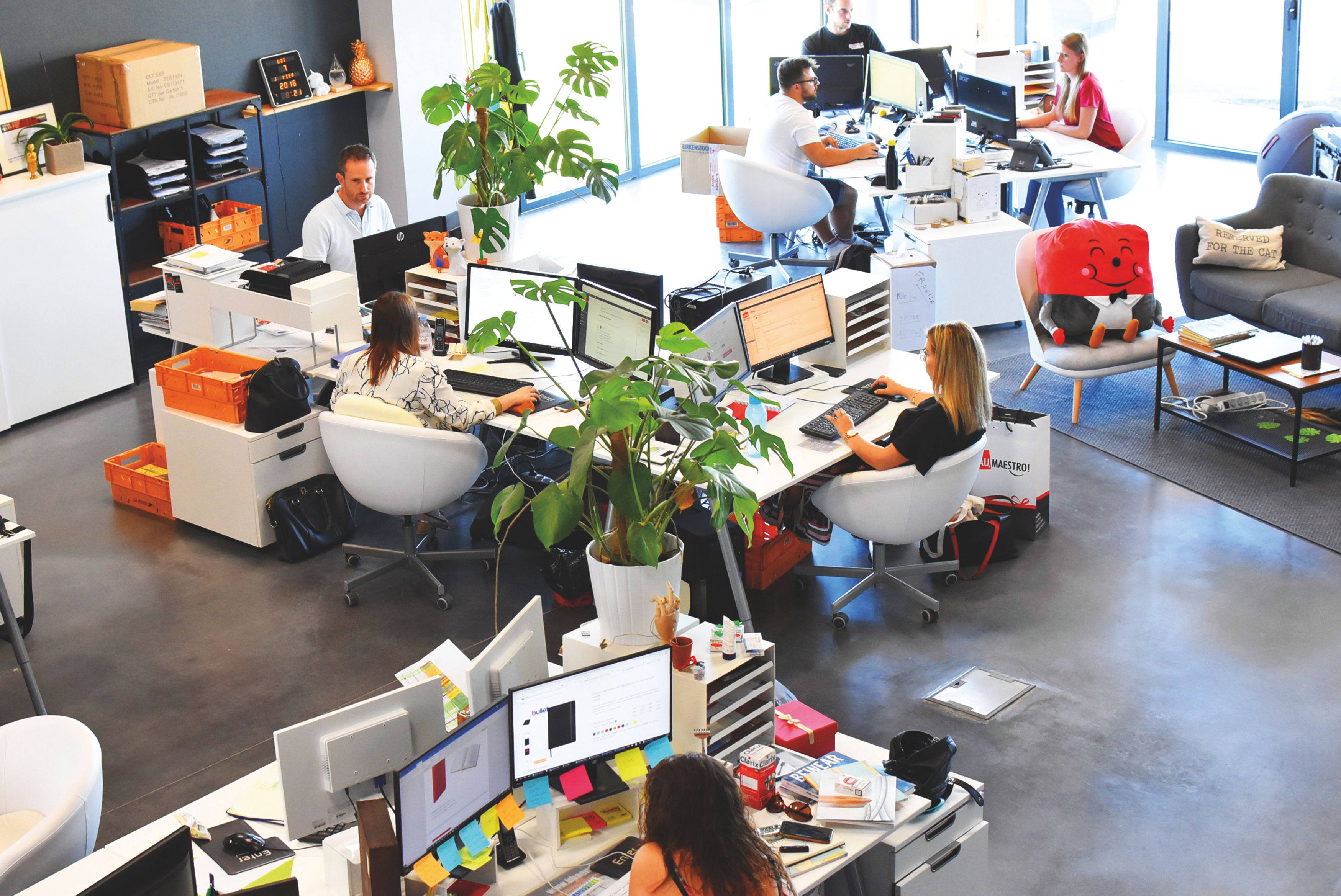 Support request process, 
            Follow-up Right WMT team, 
            Scope Product or service, 
            Timing Stage and priority, 
            Context Organization and users